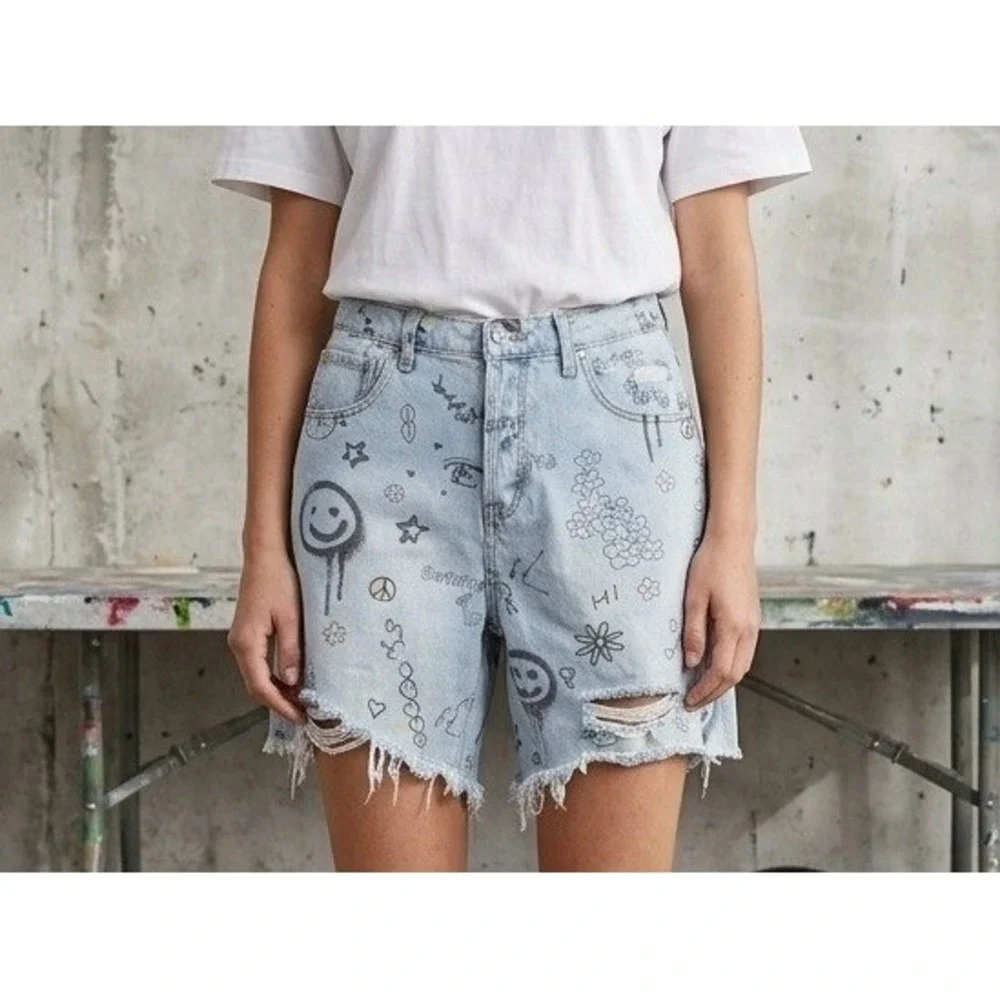 Y2K Wild Fable Denim Shorts Womens Sz 12 Graffiti Doodle Distressed Blue Cotton